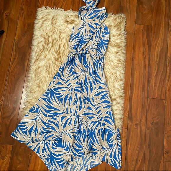 VICI multi way handkerchief hem halter midi dress - Picture 6 of 8